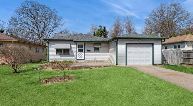 Photo of 2212 25th St, Rock Island, IL 61201