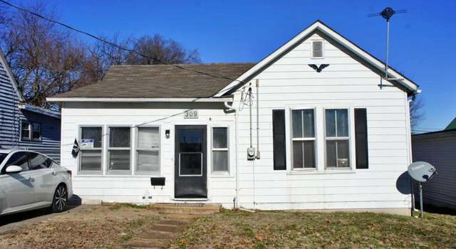 Photo of 309 E 9th St, Metropolis, IL 62960