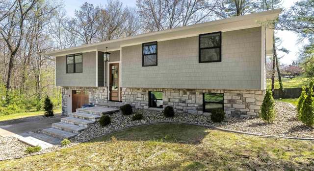 Photo of 34 Blessing Cir, Murphysboro, IL 62966