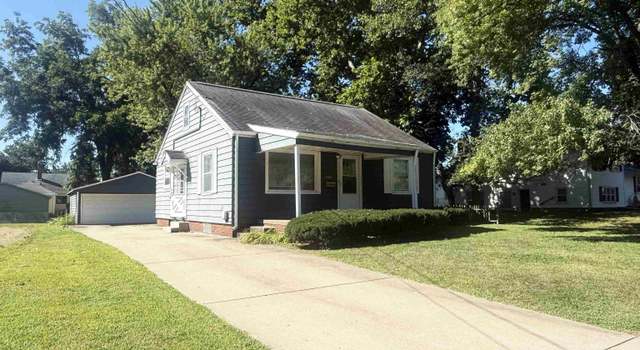 Photo of 908 E Melbourne Ave, Peoria, IL 61603