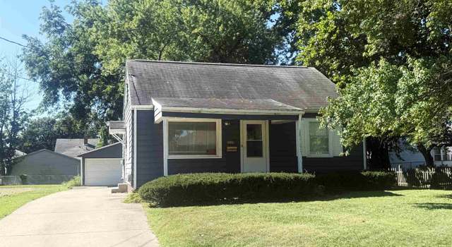 Photo of 908 E Melbourne Ave, Peoria, IL 61603