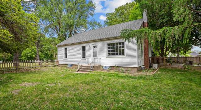 Photo of 3610 12th Ave, Moline, IL 61265