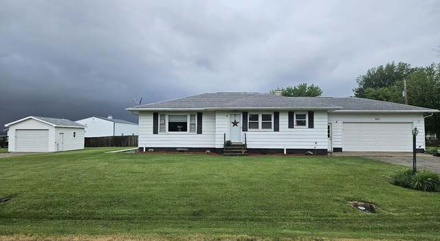 Photo of 403 S Washington St, Joy, IL 61260