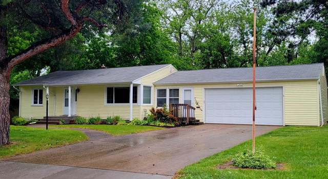 Photo of 2727 32nd Avenue Court, Rock Island, IL 61201