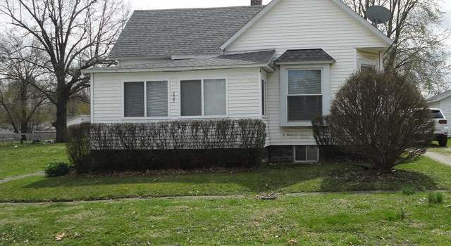 Photo of 209 & 207 W Lincoln St, Edinburg, IL 62531