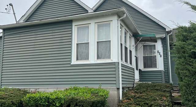 Photo of 401 S Victor St, Christopher, IL 62822