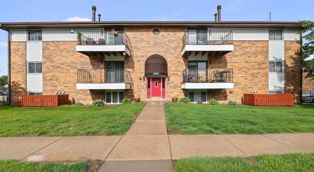 Photo of 3020 4th St #9, Moline, IL 61265