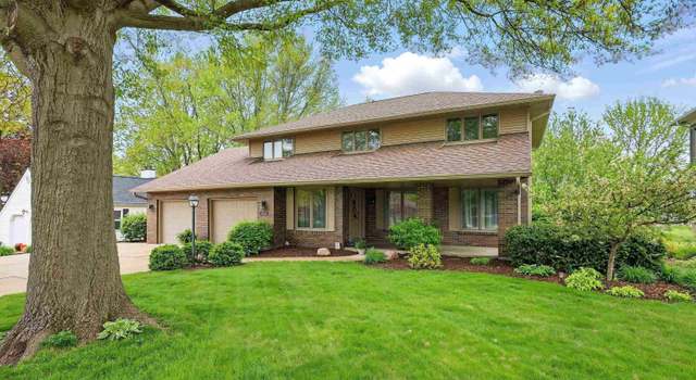 Photo of 4444 Spring St, Davenport, IA 52807