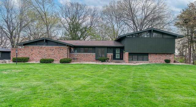 Photo of 5372 36th Avenue Court, Moline, IL 61265