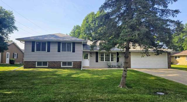 Photo of 303 E Park St, Glasford, IL 61533
