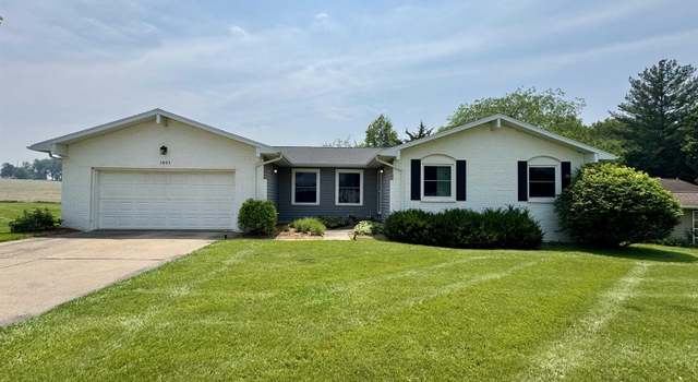 Photo of 1601 Riverview Dr, Macomb, IL 61455