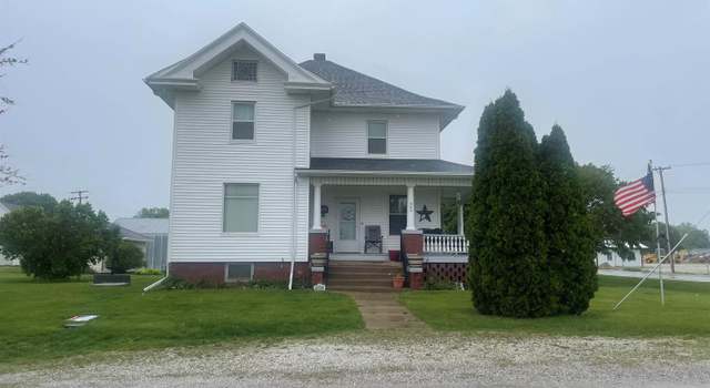 Photo of 302 Oak St, Adair, IL 61455