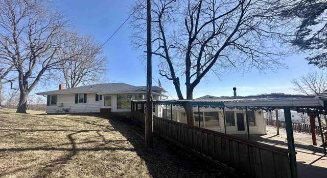 Photo of 3307 Garfield St, Clinton, IA 52732