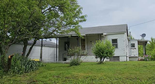Photo of 4801 Quail Run Rd, Salem, IL 62881