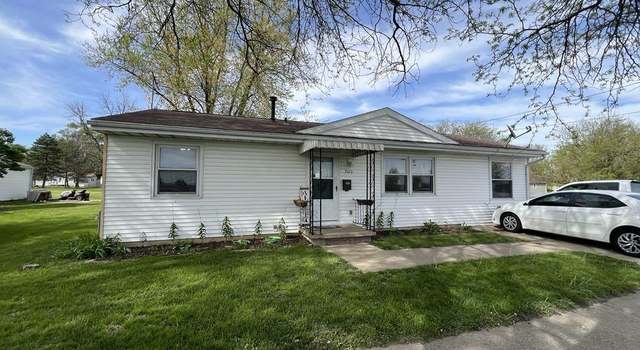 Photo of 1520 E Wheeler St, Macomb, IL 61455