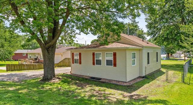 Photo of 115 4th St, Colona, IL 61241