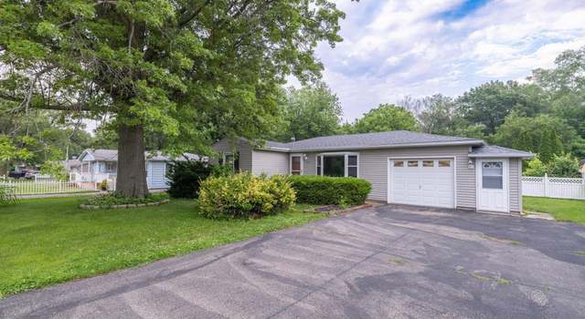 Photo of 712 N Elbert Ct, Hanna City, IL 61536