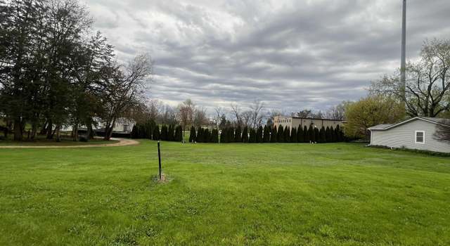 Photo of 000 Barker St, Clinton, IA 52732