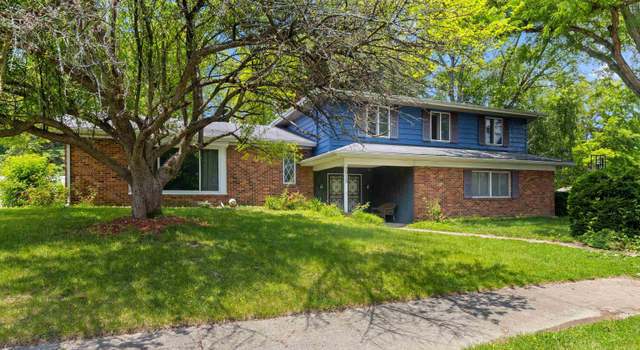 Photo of 3913 N Molleck Dr, Peoria, IL 61614