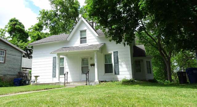 Photo of 1916 E 13th St, Davenport, IA 52803