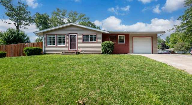 Photo of 1829 W Austin Dr, Peoria, IL 61614
