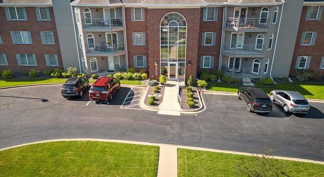 Photo of 5200 N Knoxville Ave Unit 207S, Peoria, IL 61614