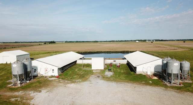 Photo of 2438 Indigo Ln, Clay City, IL 62824