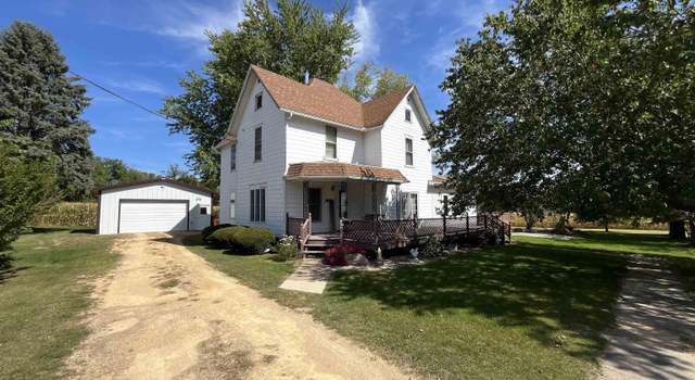Photo of 601 Kinzie Ave, Lost Nation, IA 52254