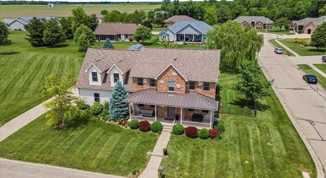 Photo of 901 Tramore Pl, Pawnee, IL 62558