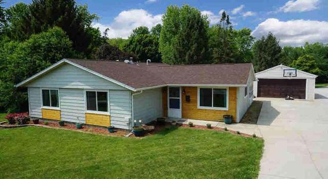 Photo of 411 W Walnut St, Chatham, IL 62629
