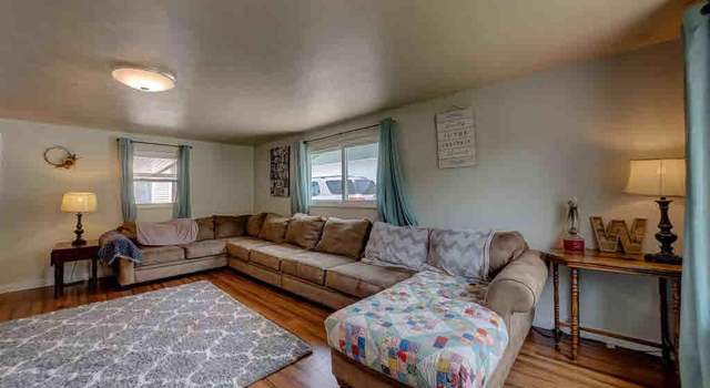 Photo of 411 W Walnut St, Chatham, IL 62629