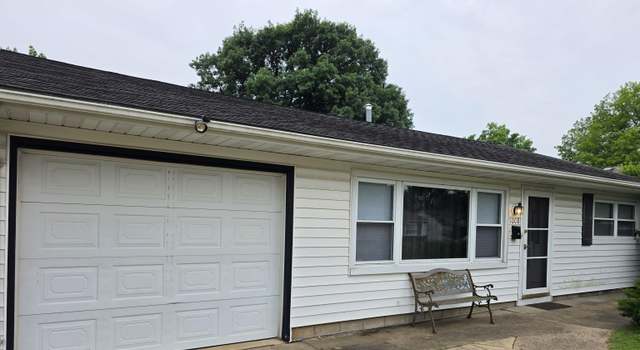 Photo of 1008 Sheridan Rd, Pekin, IL 61554