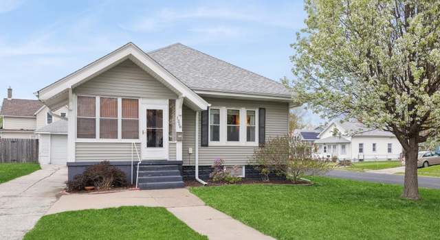 Photo of 1328 Sturdevant St, Davenport, IA 52804