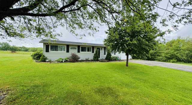 Photo of 316 Sunshine Dr, Rio, IL 61472