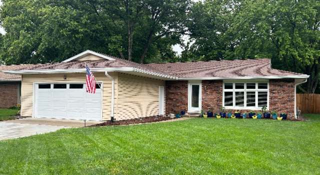 Photo of 9 Roosevelt Rd, Springfield, IL 62703