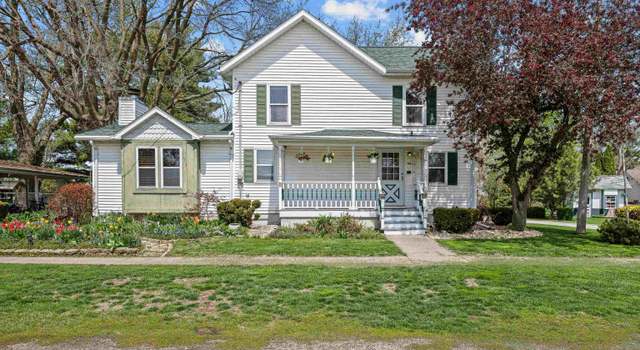 Photo of 140 W 5th Ave, Woodhull, IL 61490