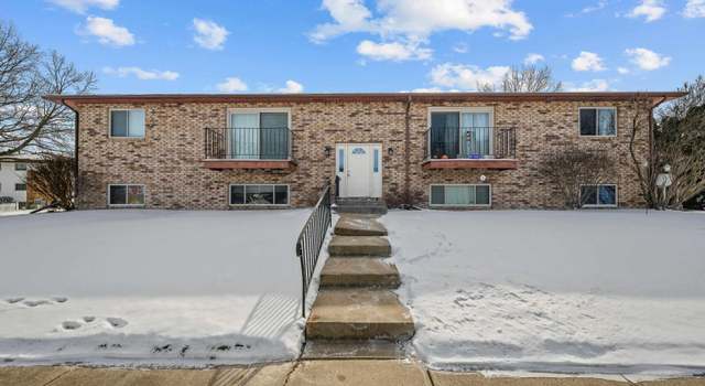 Photo of 310 30th Avenue Court #3, Moline, IL 61265
