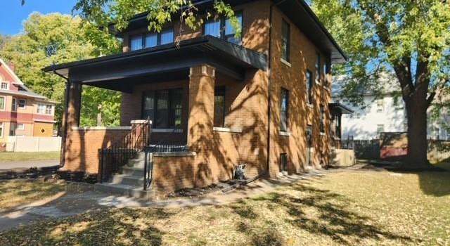 Photo of 521 W Armstrong Ave, Peoria, IL 61606