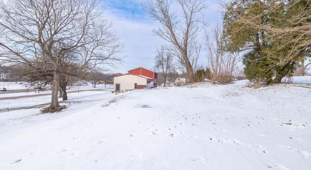 Photo of 477 W Maple St, Canton, IL 61520