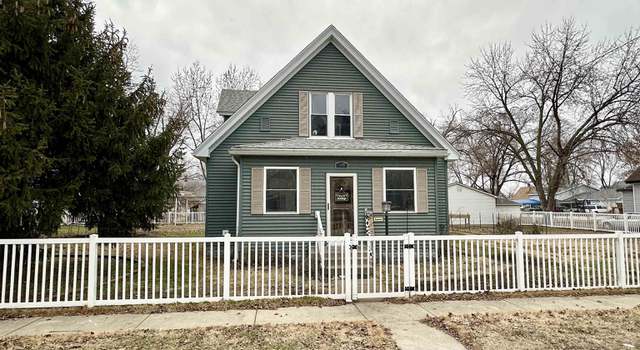 Photo of 1109 E 5th St, Beardstown, IL 62618
