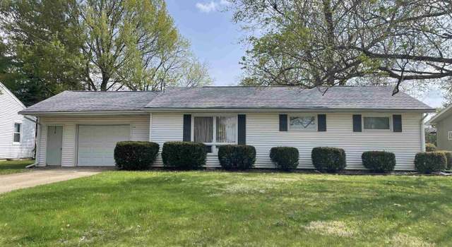 Photo of 510 W Ash St, Elmwood, IL 61529
