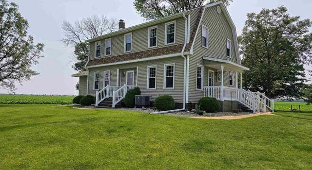 Photo of 16754 County Road 2800 E, Forest City, IL 61532
