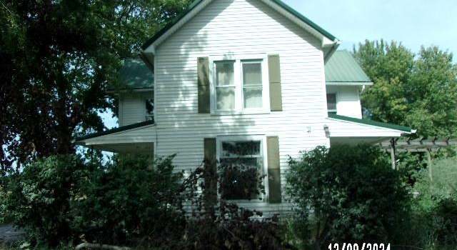 Photo of 17025 Old Airport Rd, Rushville, IL 62681