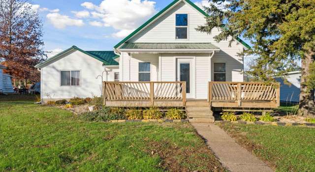 Photo of 308 8th Ave, Clarence, IA 52216