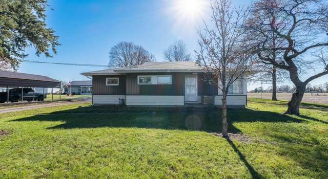 Photo of 18412 Farmington Rd, Trivoli, IL 61569