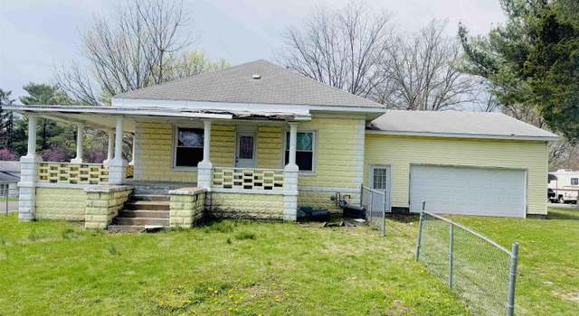 Photo of 501 N Marion St, Salem, IL 62881