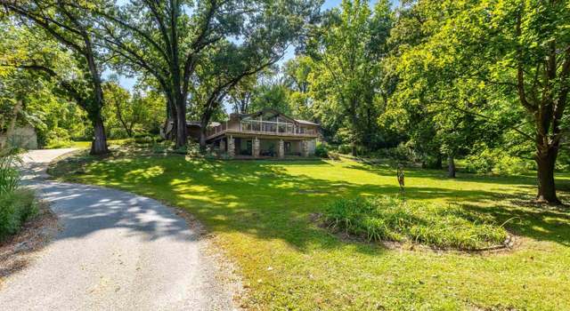 Photo of 47 W Timberline Dr, Blue Grass, IA 52726