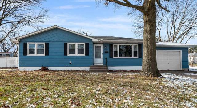 Photo of 2224 N Clark St, Davenport, IA 52804