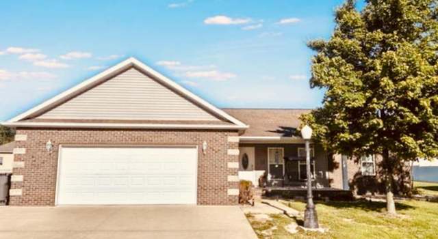 Photo of 203 Breeze Dr, Carterville, IL 62918