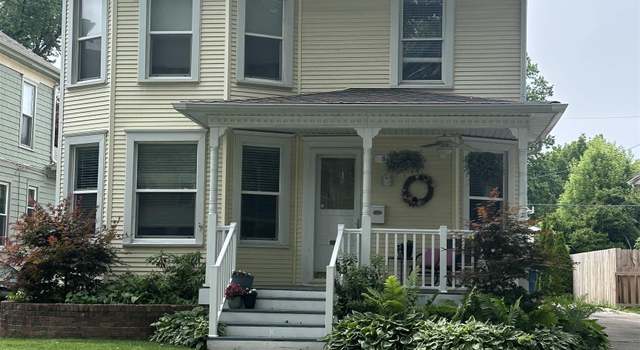 Photo of 819 S Douglas Ave, Springfield, IL 62704